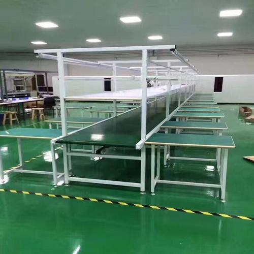 公司技術實力雄厚,工程研發人員在自動化設備領域擁有多年豐富的設計